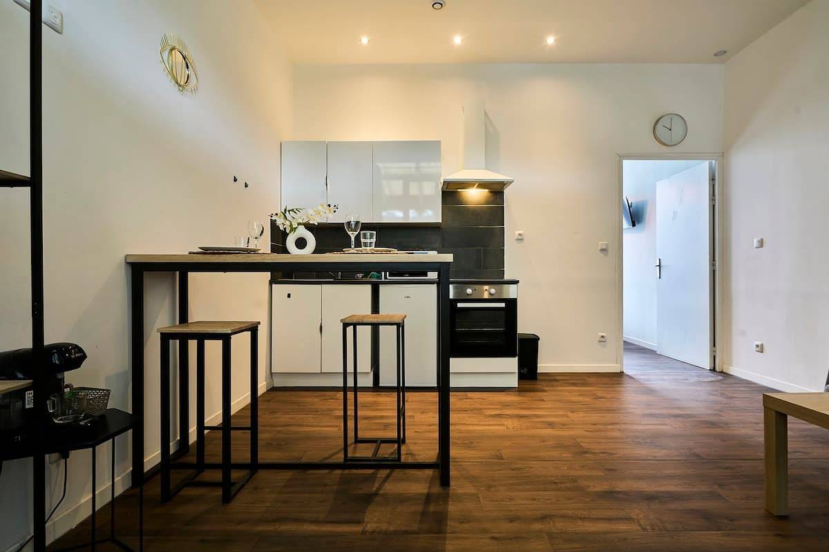 Ganze Wohnung, En déplacement 2, Wifi, 10 minutes de la gare in Tourcoing, Lille und Umgebung