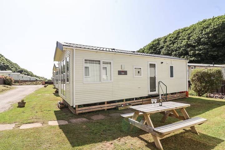 Glamping for 4 people in South Devon