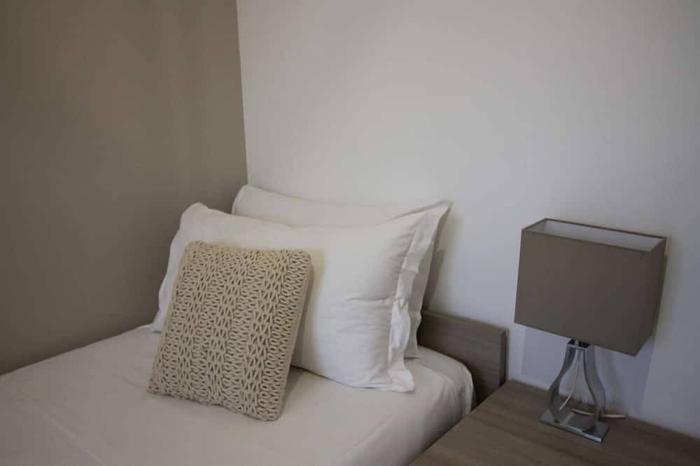 Entire apartment, Hq Aparthotel Milano Inn Smart Suites - Comfort Apartment with 2 Bedrooms in Cinisello Balsamo, Milan Province