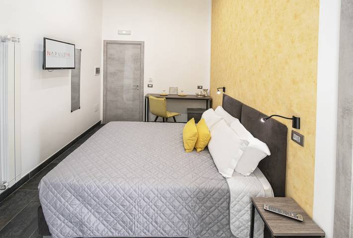 B&b per 2 persone, con terrazza a Posillipo