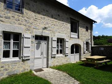 Gîte pour 12 personnes dans Saint-Angel