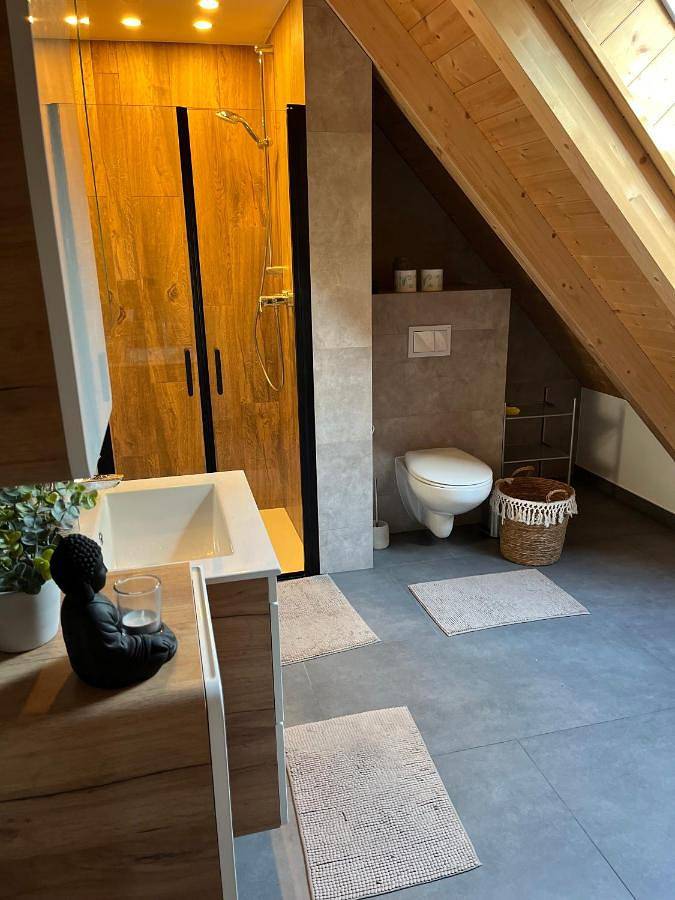 Ganze Wohnung, Two-Bedroom Apartment in Zeschdorf, Märkische Schweiz-Oderland