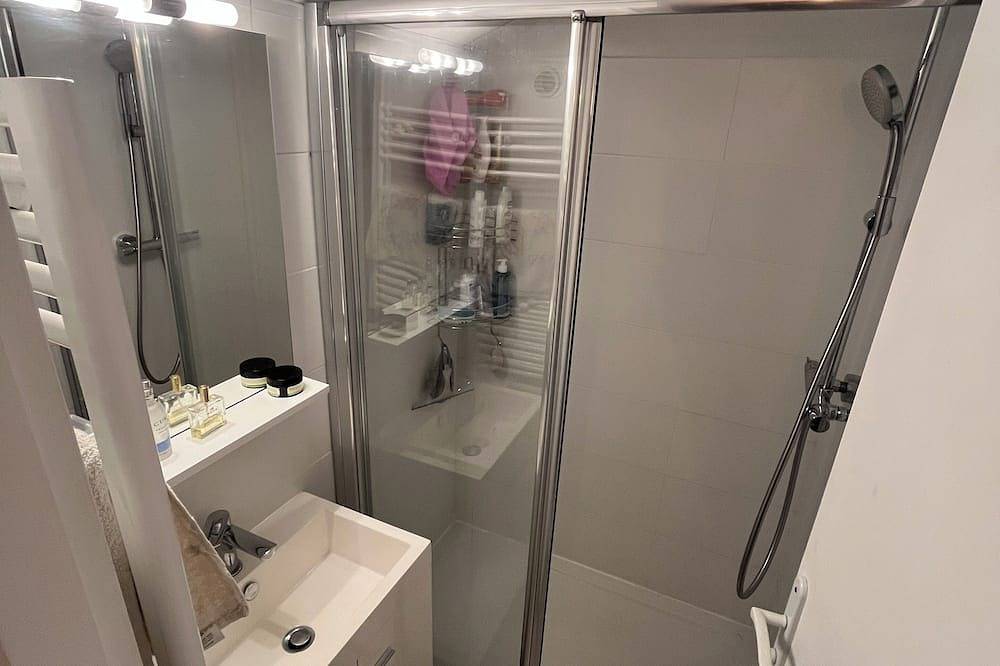 Ganze Wohnung, Apartment 150 m from Hourtin beach - 4 to 6 people in Hourtin Plage, Hourtin