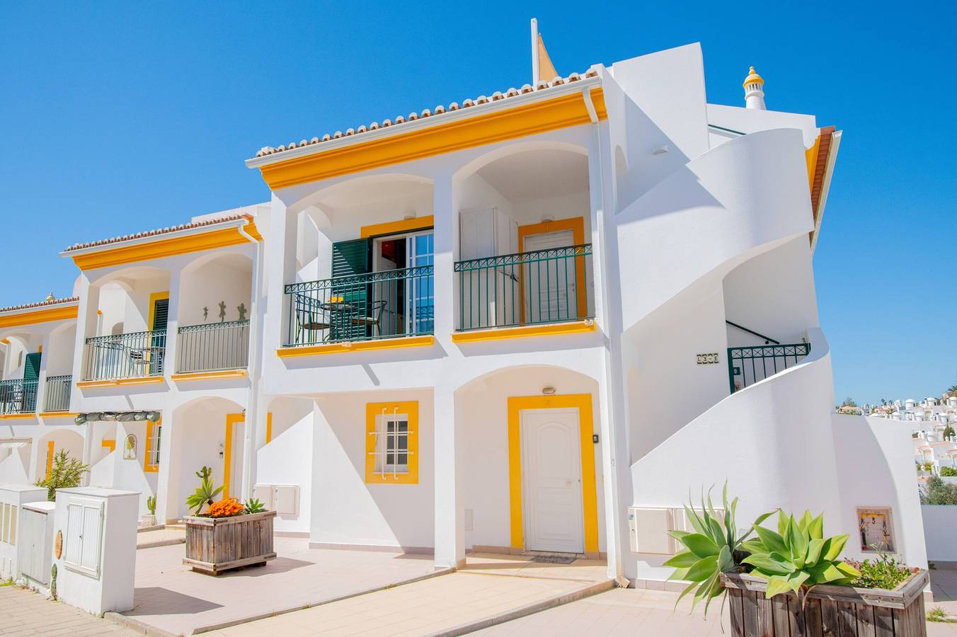 Appartement entier, Lily · Fabulous 1 Bed Apt With Roof Terrace & Pool in Carvoeiro, Lagoa