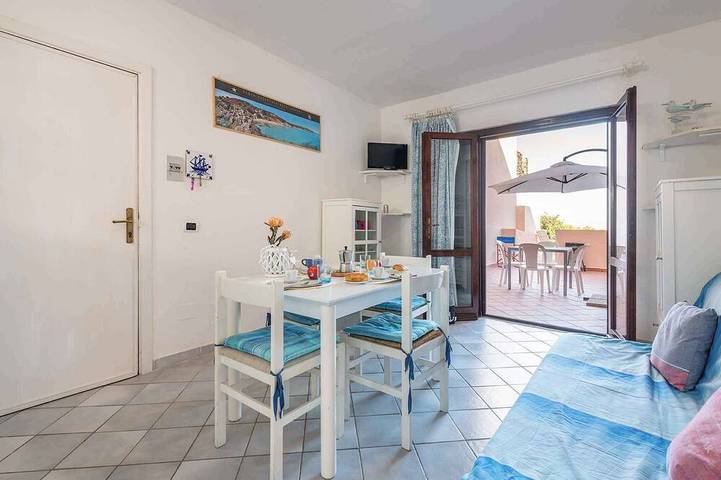 Gîte pour 4 personnes, avec jardin dans Palmadula