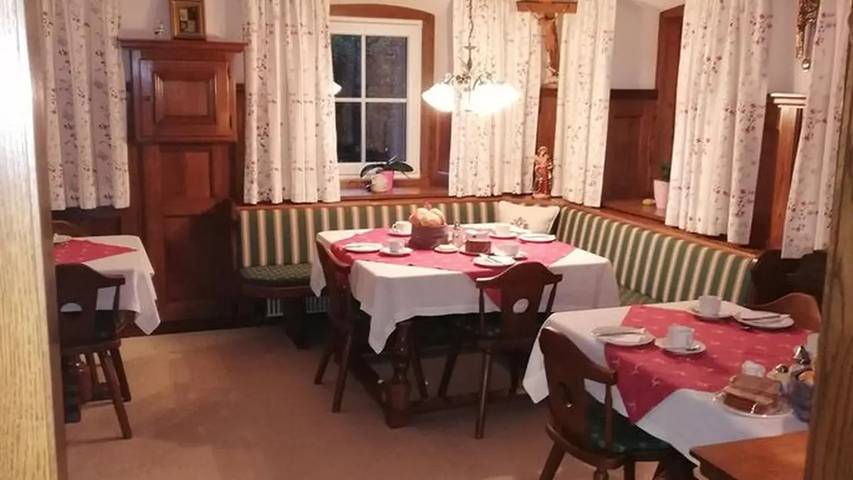 Ferienwohnung für 3 Personen, mit Garten in Fuschl am See - 3