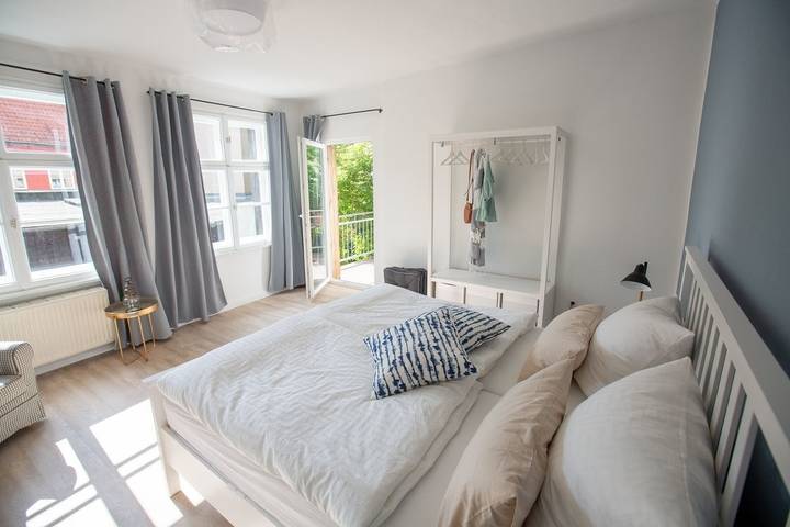 Ferienwohnung für 4 Personen, mit Garten und Balkon - 1