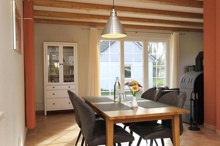 Ferienhaus für 4 Personen, mit Garten und Terrasse, mit Haustier in Prerow - 4