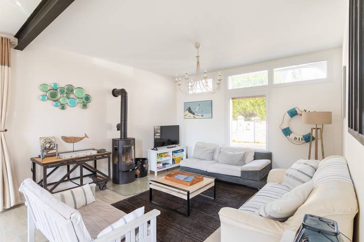 Location de vacances pour 10 personnes, avec Jardin à Lancieux