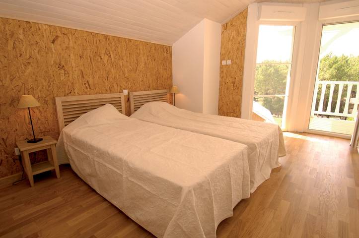 Villa pour 6 personnes, avec balcon et piscine en Gironde - 3