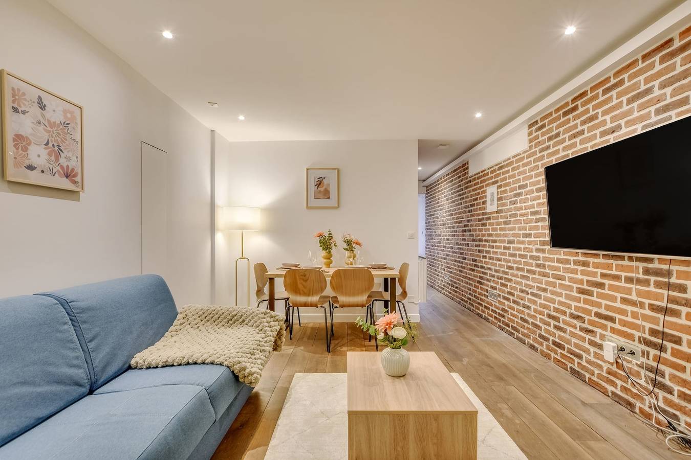 Ganze Wohnung, Atelier Parisien - 4P - Montparnasse Station in 14e Arrondissement, Paris