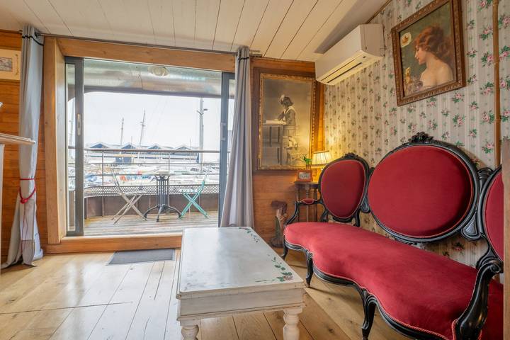 Boot für 2 Personen, mit Terrasse und Garten in Frankreich - 3