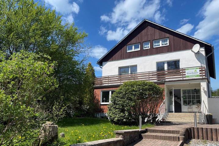 B&B für 2 Personen, mit Balkon und Terrasse sowie Garten in Willingen