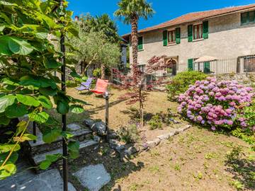 Ferienhaus für 5 Personen, mit Terrasse und Garten sowie Ausblick, mit Haustier in der Lombardei