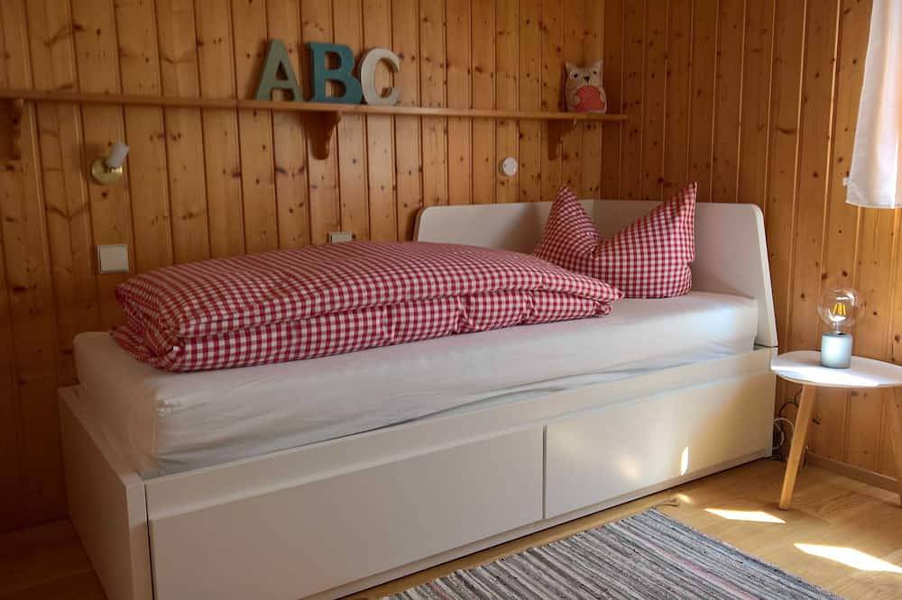 Pure nature - detached, quietly situated vacation home for 4 people in Suedlicher Schwarzwald, Feldberg