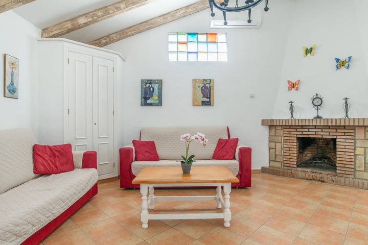 Casa Rural Rafy : Piscine Privée, Wi-Fi et Climatisation à Roche in Conil de la Frontera, Costa de la Luz