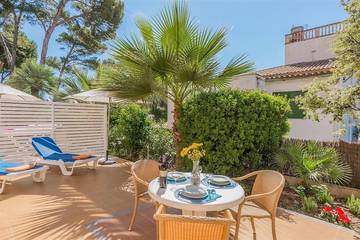 Gîte pour 3 personnes, avec piscine et balcon à Cala Sant Vicenc