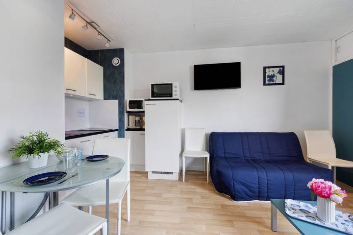 Hel studio-lejlighed, Apartment 'À 50 M. De La Plage' in Saint-Jean-de-Monts, Vendée