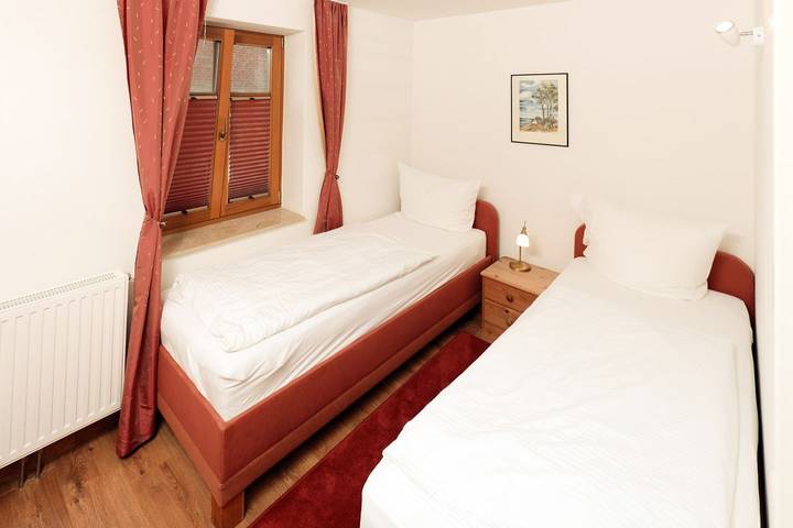 Ferienwohnung für 2 Personen, mit Terrasse und Garten sowie Sauna auf Fischland - Darß - Zingst - 4