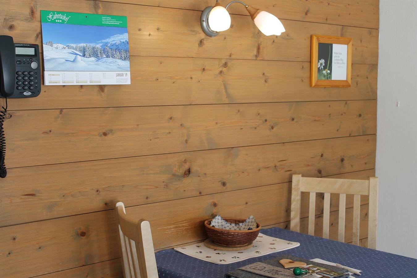 Ganze Ferienwohnung, "Nr. 4 / Typ A" - Fewo/Wohn-/Schlafraum/Dusche,Wc in Mittenwald, Bayerische Alpen