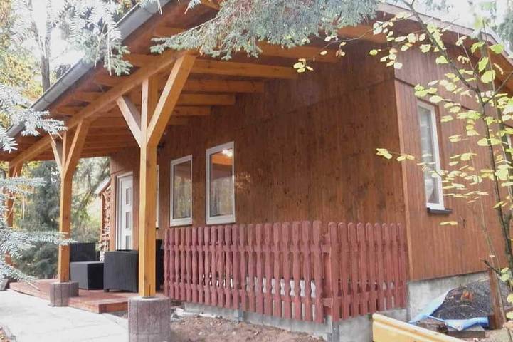 Blockhütte für 4 Personen, mit Garten - 1