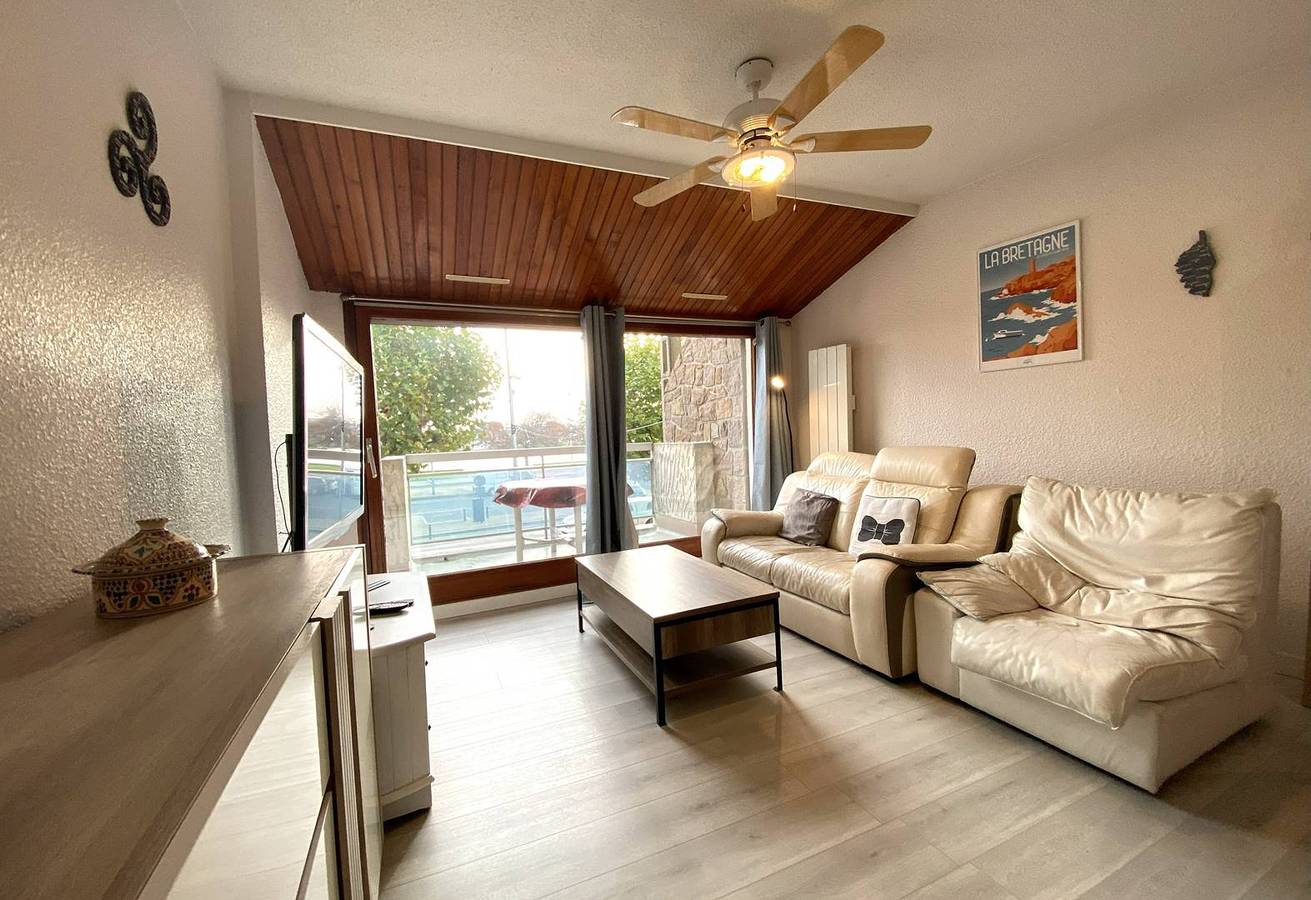 Ganze Wohnung, Ferienwohnung für 4 Personen mit Balkon in Perros-Guirec, Rosa Granitküste