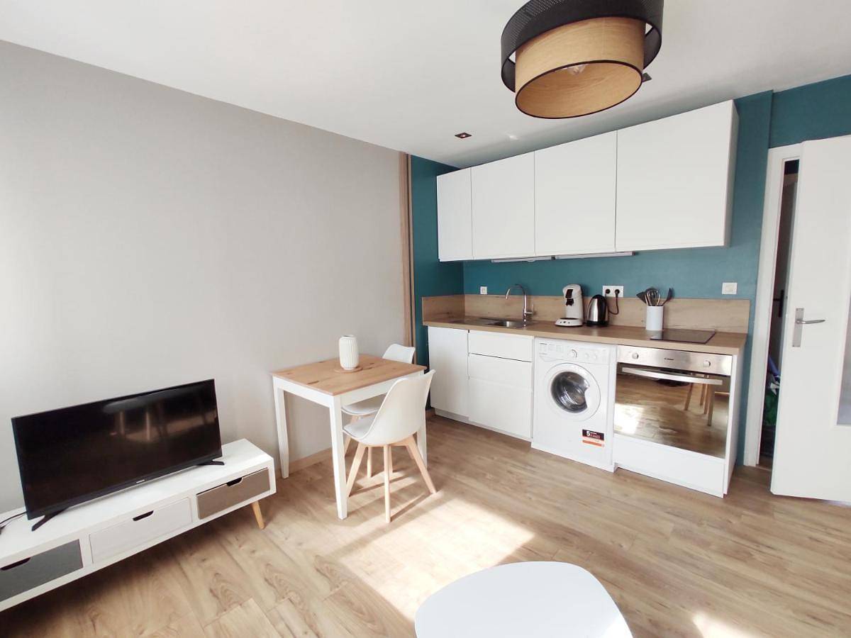 Appartement entier, One-Bedroom Apartment in Thonon-les-Bains, Région de Thonon-les-Bains