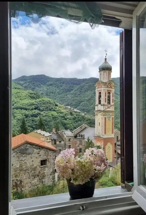 Appartamento vacanze per 4 persone, con panorama e giardino nonché vista lago, adatto a famiglie con bambini - 1
