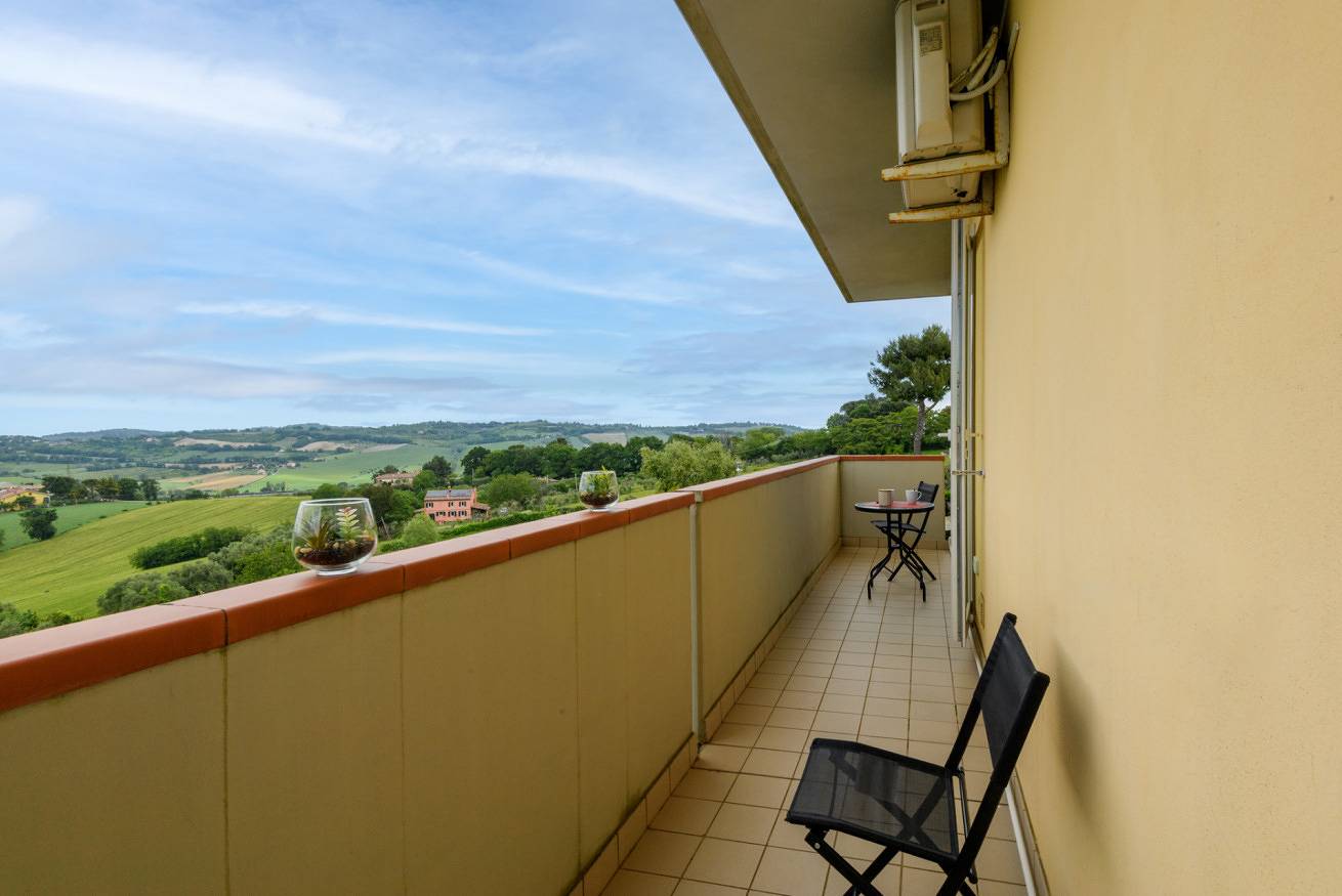 Appartamento intero, Guesthost - Rosso Tramonto Flat with Relaxing View in Tavullia, Pesaro-Urbino