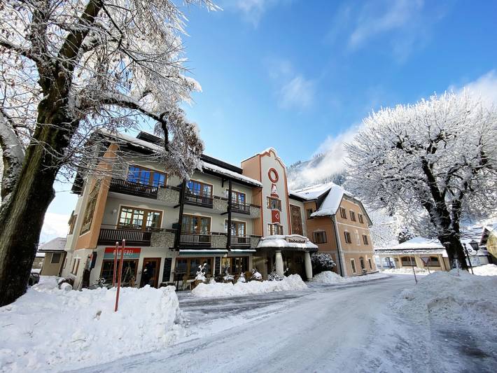 Hotel für 2 Personen, mit Whirlpool und Garten sowie Sauna in Feld am See
