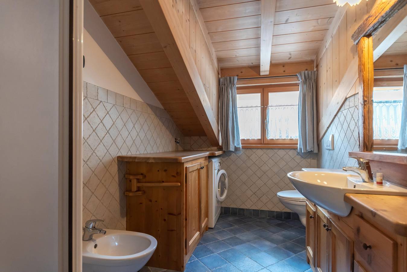 Appartement entier, Tabià Elisa P1 in Campitello di Fassa, Dolomiti Superski