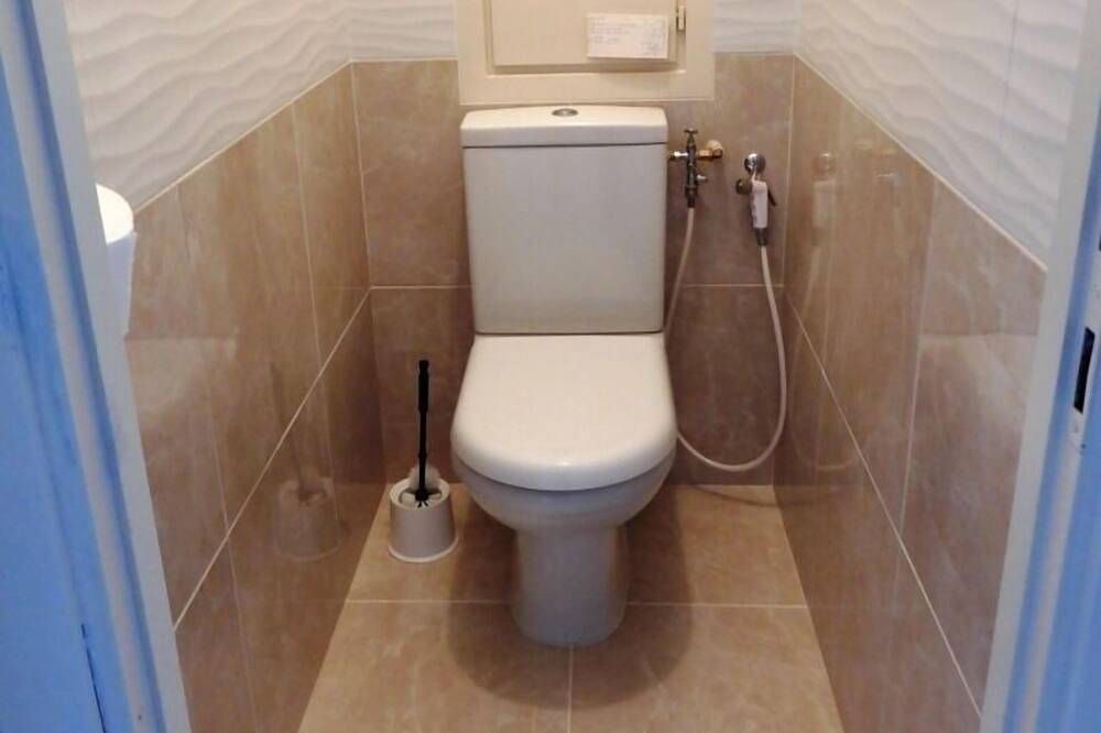 Ganze Wohnung, The enchantment of the sea, all day long in Le Trayas, Saint-Raphaël