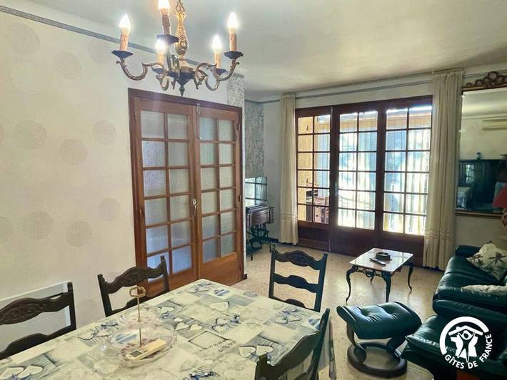 Gîte pour 5 personnes, avec terrasse à Bessan - 4