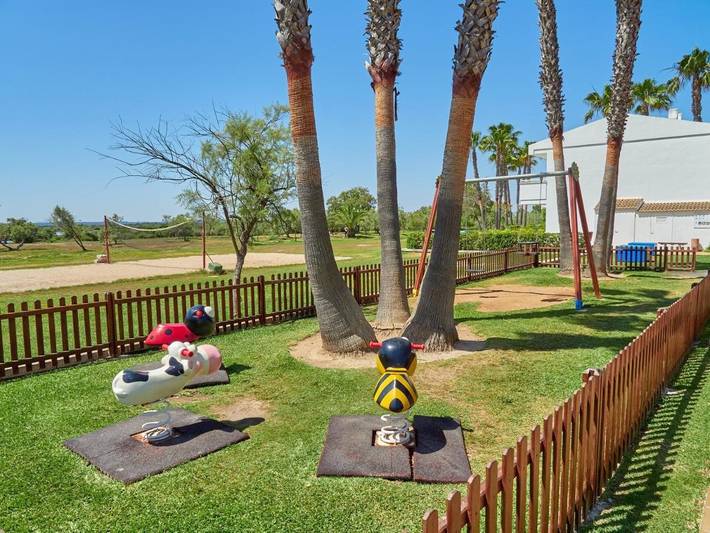 Ferienanlage für 3 Personen, mit Pool und Garten sowie Kinderpool in Spanien - 4