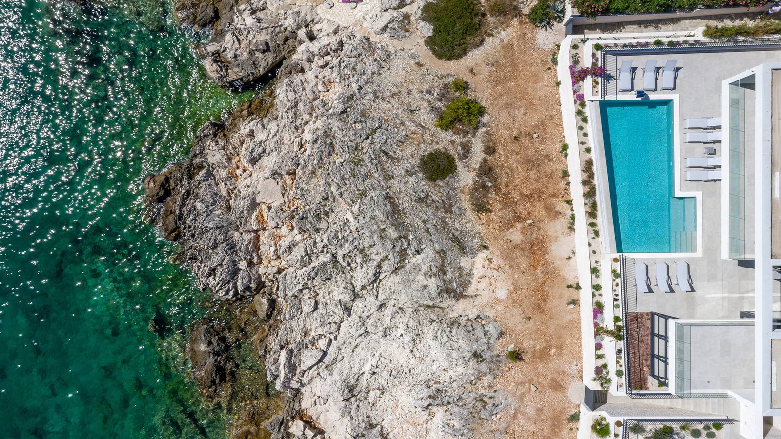 Villa Minerva - Luxusvilla am Wasser mit beheiztem Pool und Sauna für 10 Gäste in Rogoznica, Šibenik-Knin