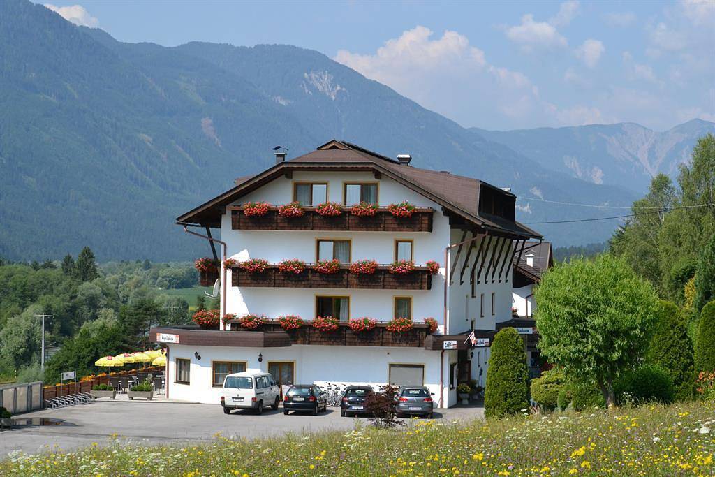 Ferienhotel Sunshine in Berg im Drautal, Oberkärnten