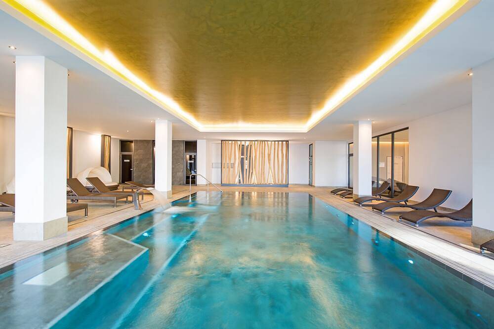 Komfortable grosse Suite, Pool und Sauna, 30 Meter zum Strand, grosser Südbalkon in Börgerende, Börgerende-Rethwisch