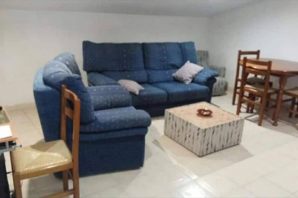 Apartamento entero, Ático a 50 mts de la playa in Boiro, Rias Baixas