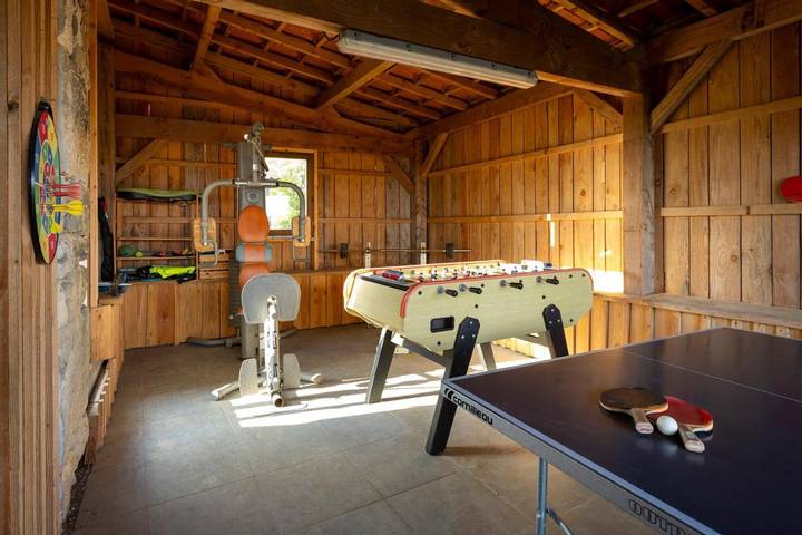 Villa pour 22 personnes, avec piscine et jardin dans l' Aveyron - 4