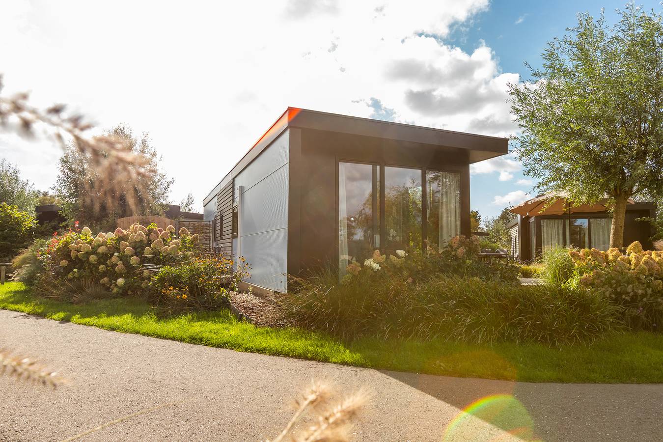 Vakantiepark De Wiedense Meren — Rietland Lodge | 4 Personen in Nationalpark Weerribben-Wieden