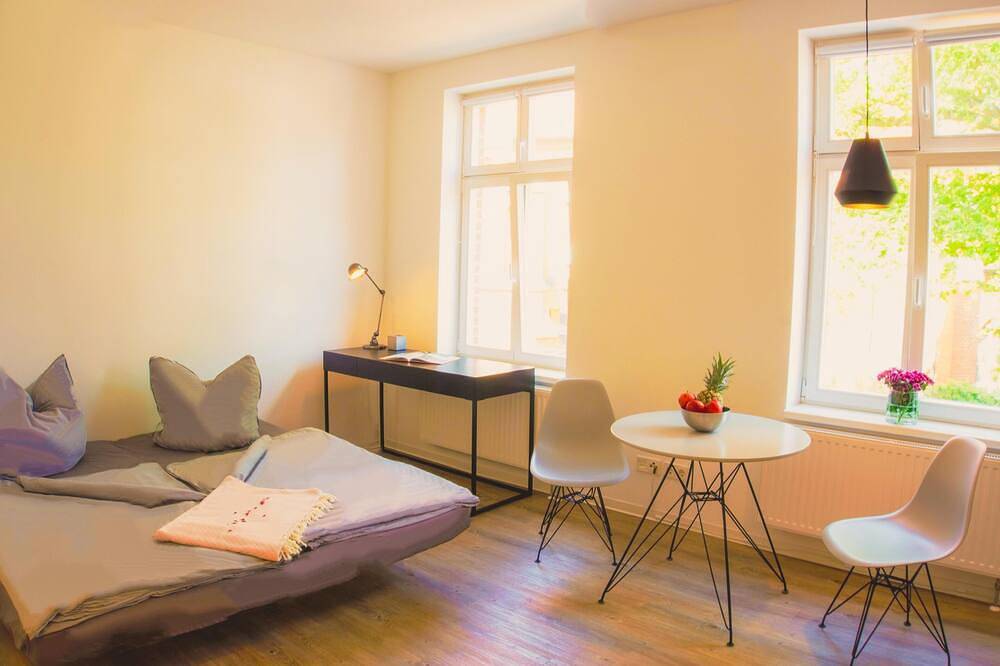 Ganze Wohnung, Apartmenthaus „Buxtehude – St.-Petri-Platz“ – Apartment 1 in Buxtehude, Altes Land Stade