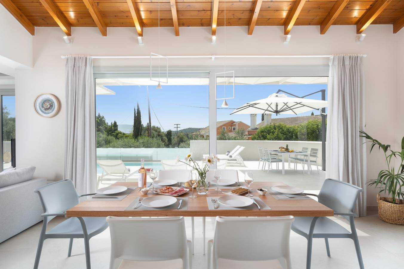 Villa Perlaki by Villa Plus in Kassiopi, Korfu