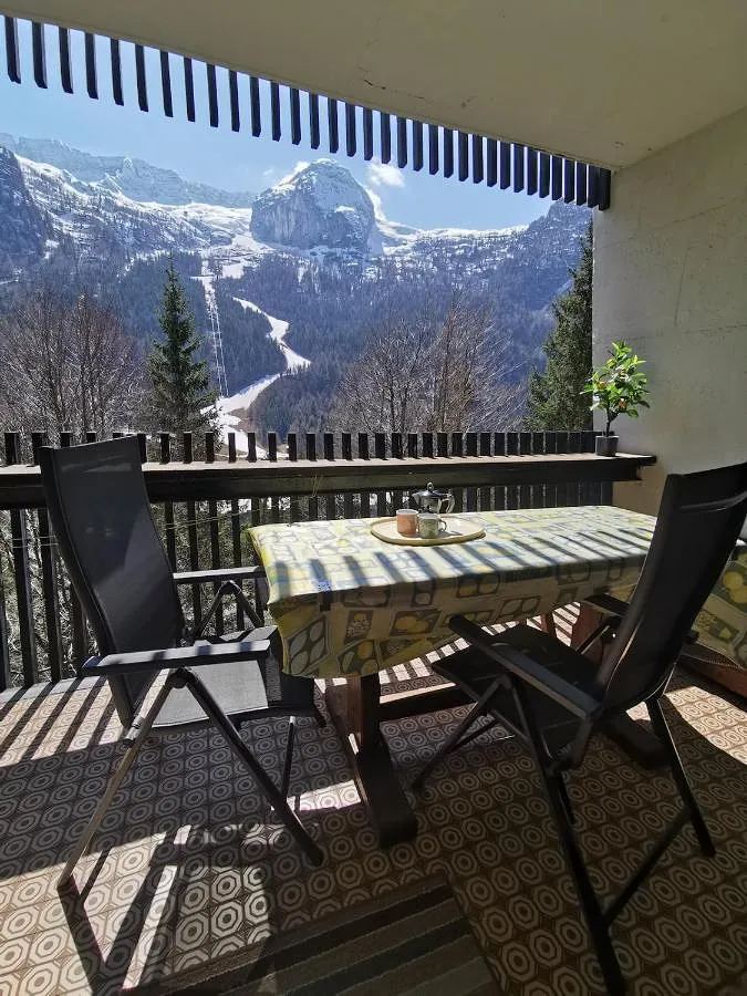 Ferienwohnung für 4 Personen, mit Terrasse und Ausblick - 1