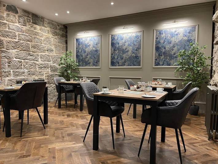 BnB für 2 Personen, mit Terrasse und Garten in Edinburgh