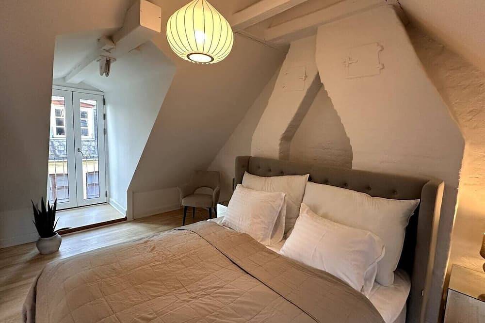 Appartement entier, Løvstræde baghus 4 th top floor in centre ville de Copenhague, Copenhague