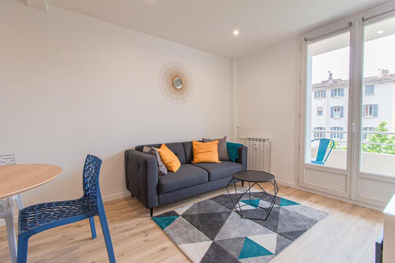 Appartement entier, Appartement T3 climatisé, cœur de Toulon in Toulon, Côte méditerranéenne (France)