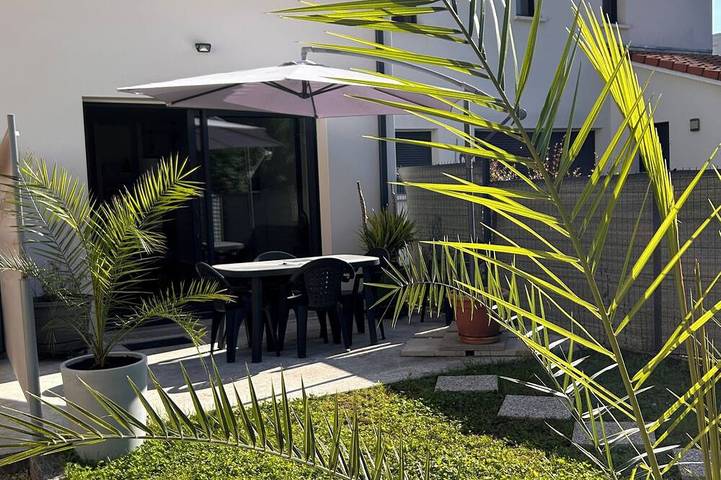 Appartement de vacances pour 4 personnes, avec Jardin