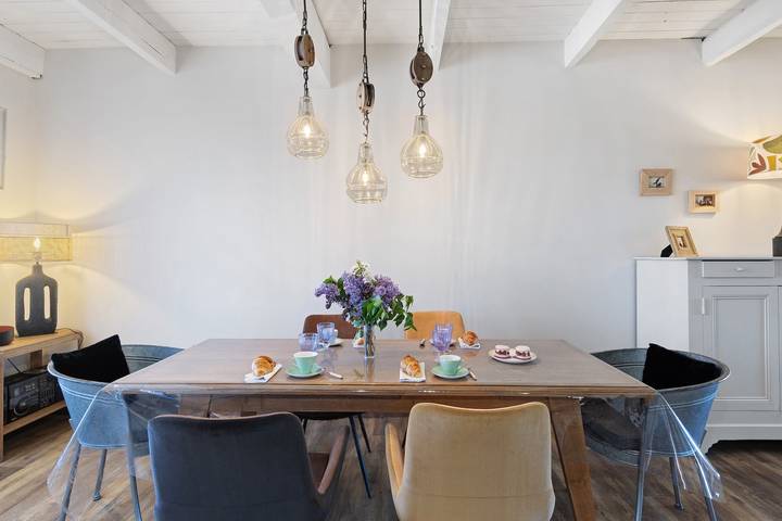 Cozy Vogue Holiday Home with Private Terrace, Balcony, and Air Conditioning in Vogüé, Ardèche