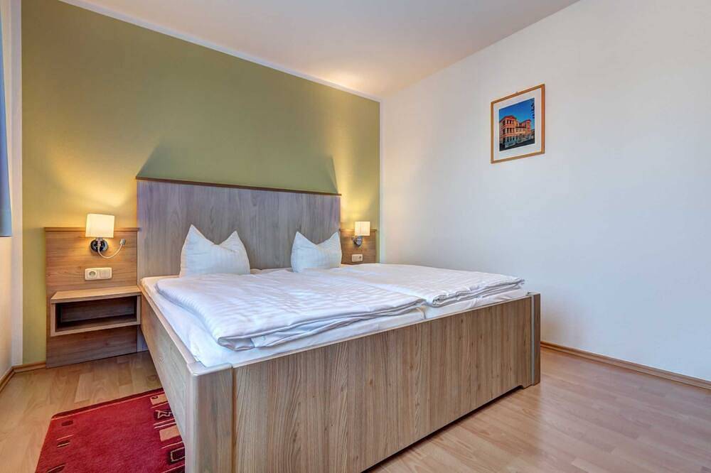 Ganze Wohnung, Ferienwohnung Hans & Gretel - komfortable Ferienwohnungen Will - 700m zum in Drei Kaiserbäder, Heringsdorf