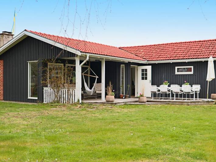 Ferienhaus für 6 Personen, mit Terrasse und Garten, kinderfreundlich